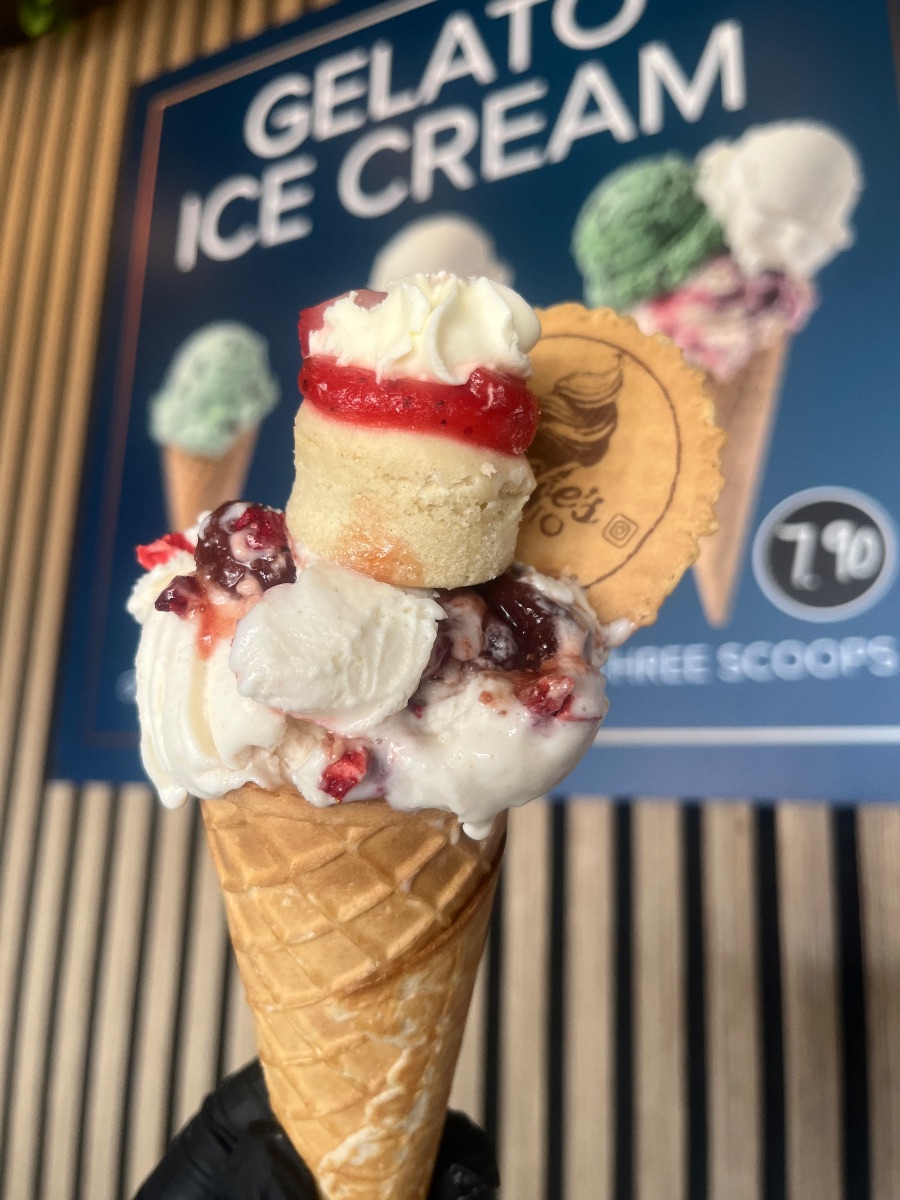Desserts & Ice Cream in Mablethorpe — Drakes Gelato photo 5
