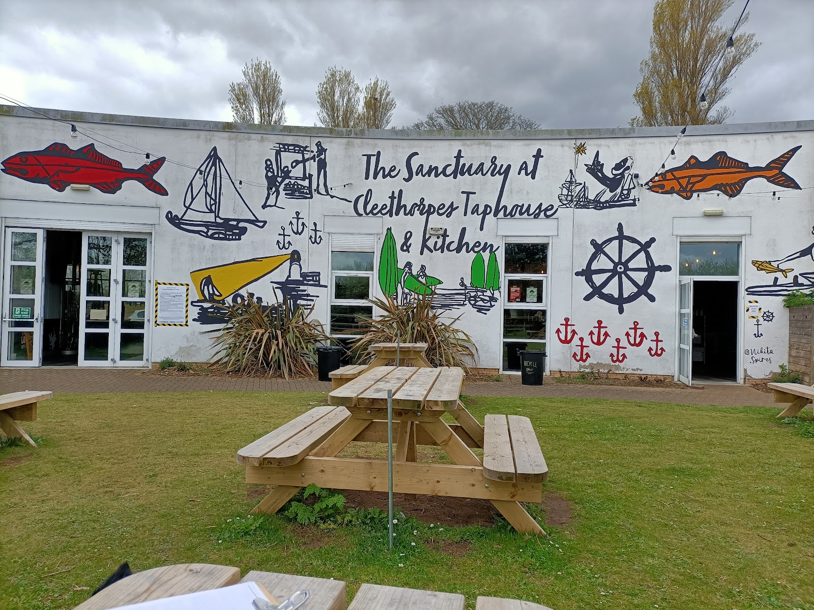 Shops & Businesses in Cleethorpes — Cleethorpes Tap House & Kitchen