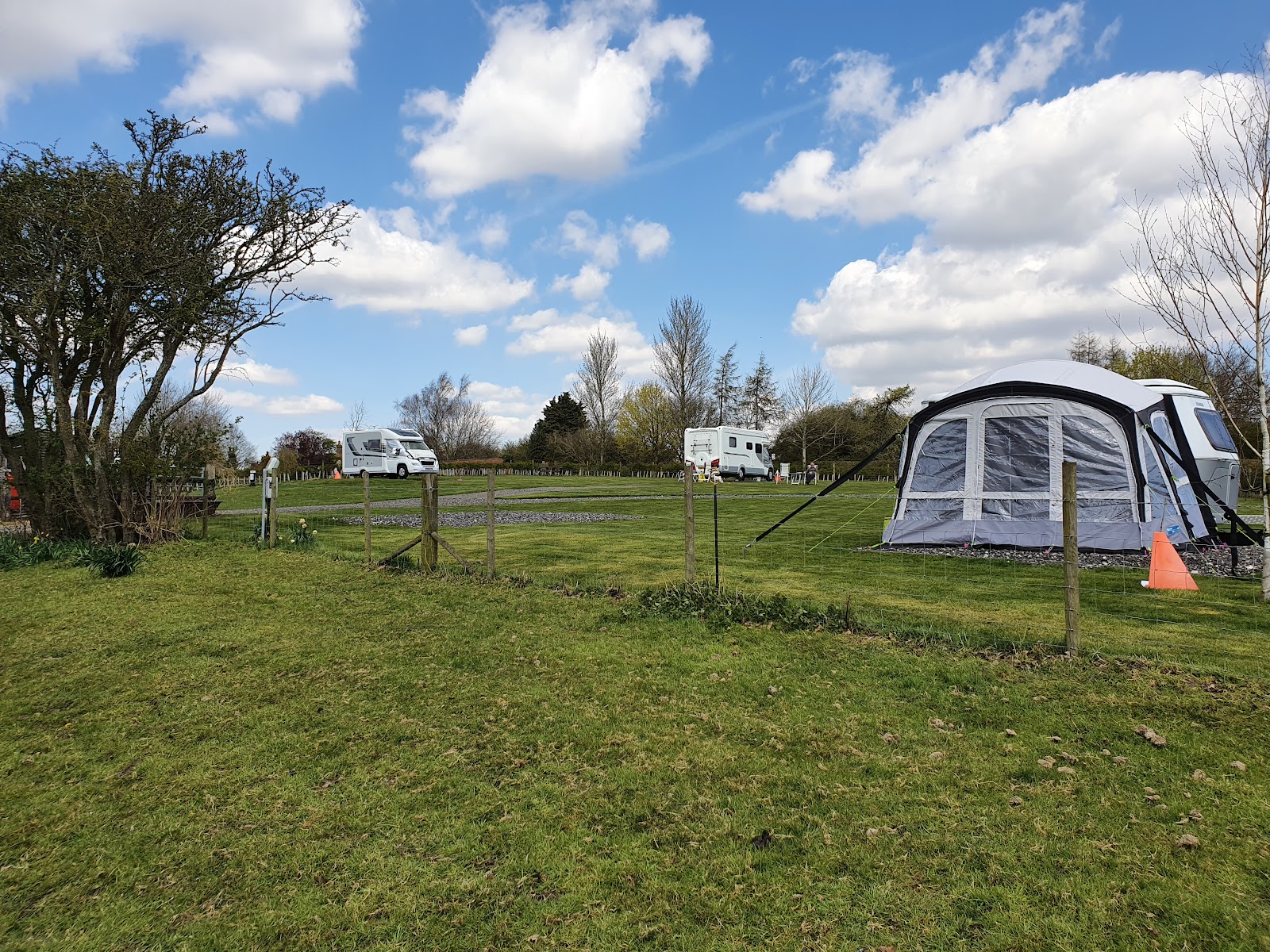 Glamping in Hagworthingham — Furze Hill Glamping
