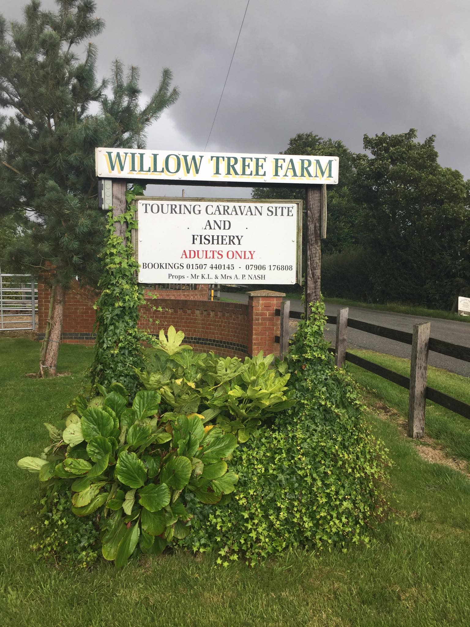 Willow Tree Farm CL (The Paddock MCC) — top pick cl sites (certified locations) in Mablethorpe