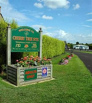 Small Campsites in Sutton-on-Sea — Vine Cottage Caravan Park