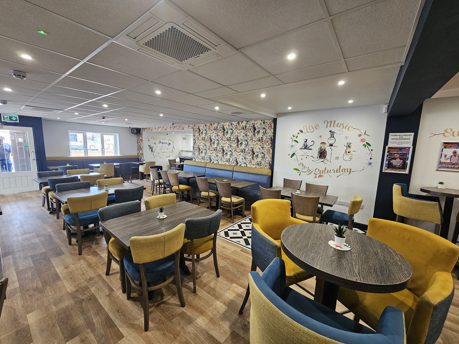 Restaurants & Cafes in Anderby Creek — Popa's Kitchen and Bar