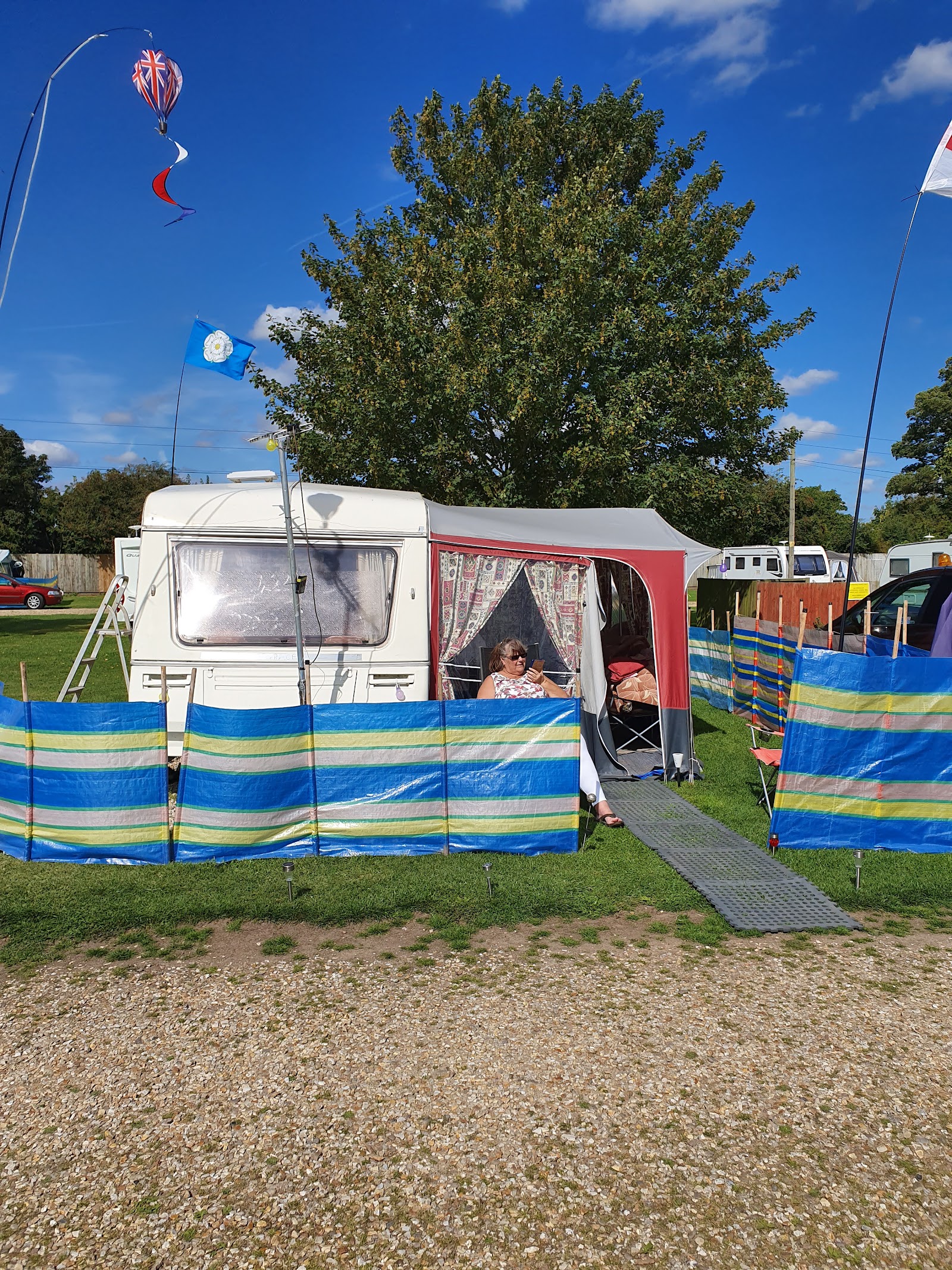 Small Campsites in Skegness — Top Yard Farm Caravan Site