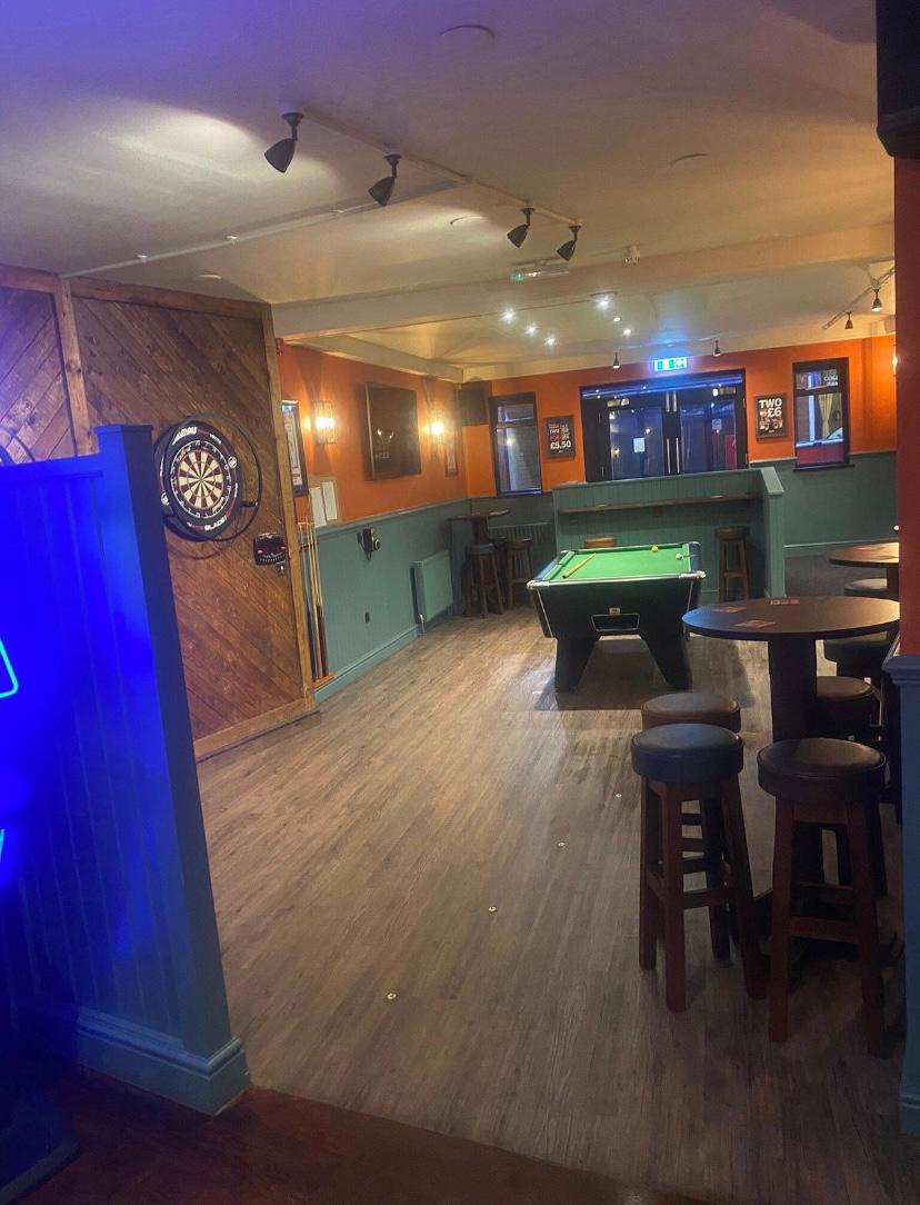 Pubs & Bars in Ingoldmells — Merry Mermaid