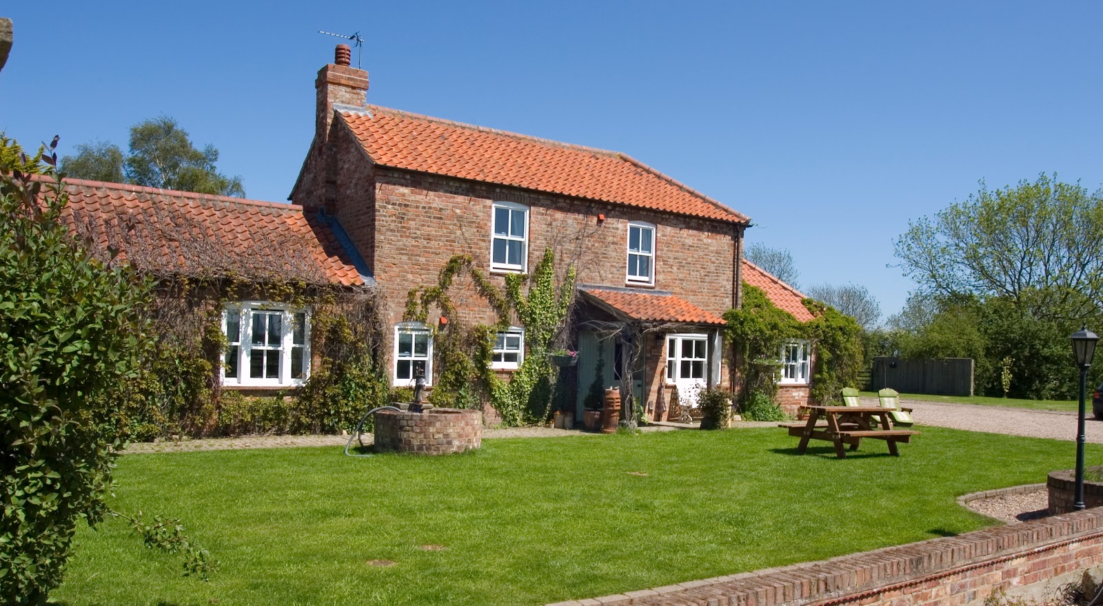 Small Campsites in Chapel St Leonards — Jockhedge Holiday Cottages & Touring Site
